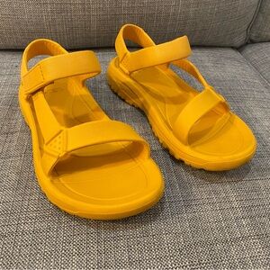 Teva Hurricane Drift Women’s 8